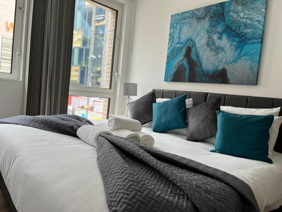 Spacious, Bright & Modern 1 & 2 Bed Apartments At Sligo House - Central Watford Watford  Esterno foto