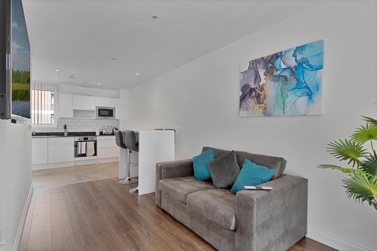 Spacious, Bright & Modern 1 & 2 Bed Apartments At Sligo House - Central Watford Watford  Esterno foto