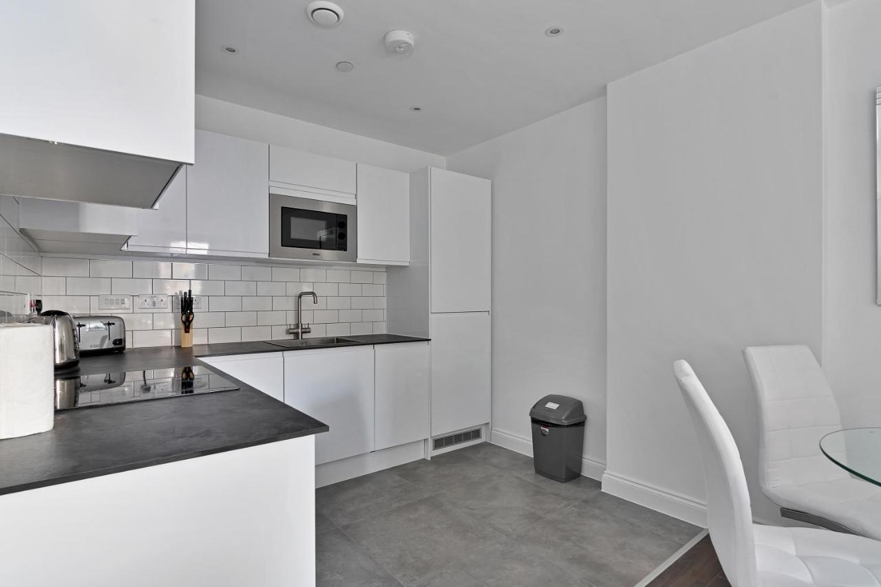 Spacious, Bright & Modern 1 & 2 Bed Apartments At Sligo House - Central Watford Watford  Esterno foto